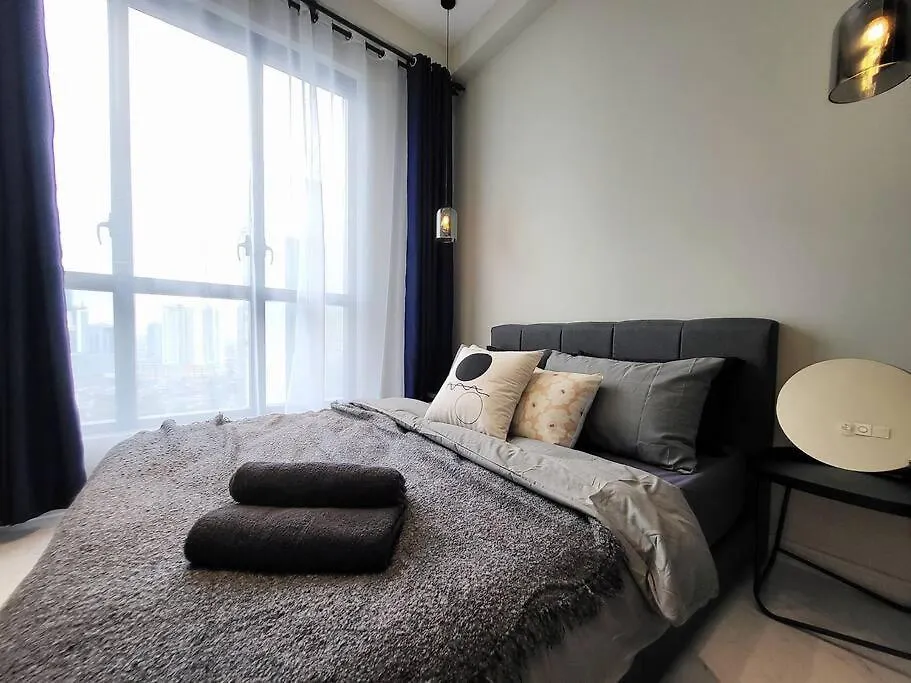 Apartment Rare Find Sky Infinity Pool 4 Pax, 2 Rooms Johor Bahru